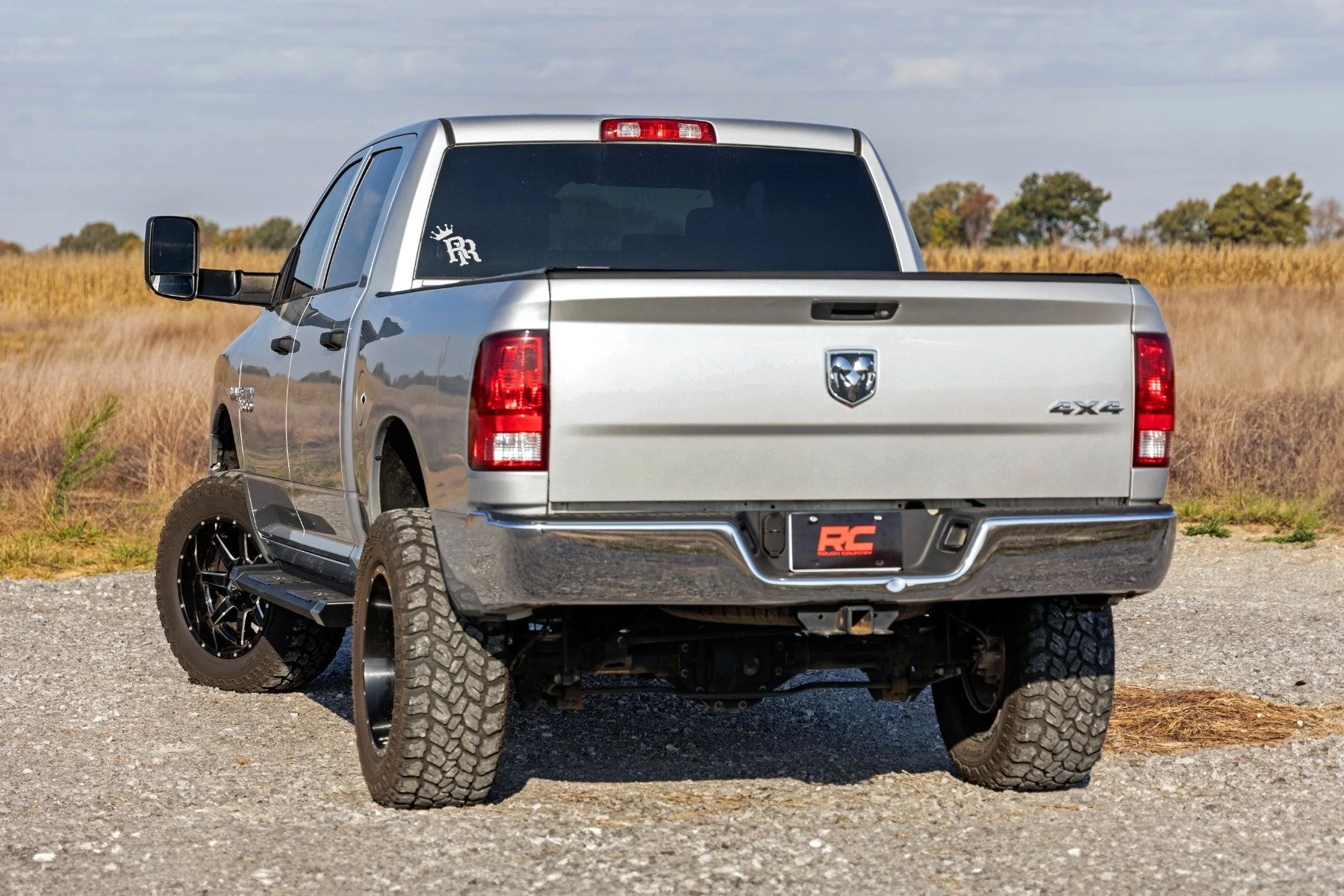 HD2 Running Boards | Quad Cab |Ram 1500/2500/3500 2WD/4WD | 2009-2018 | Rough Country | SRB091777A - Image 6