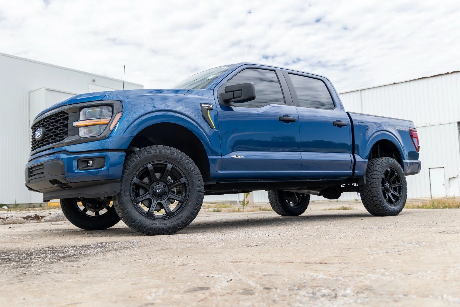 3 Inch Lift Kit | Fabbed UCA | Vertex/V2 | Ford F-150 4WD | 2021-2022 | Rough Country | 41457 - Image 6