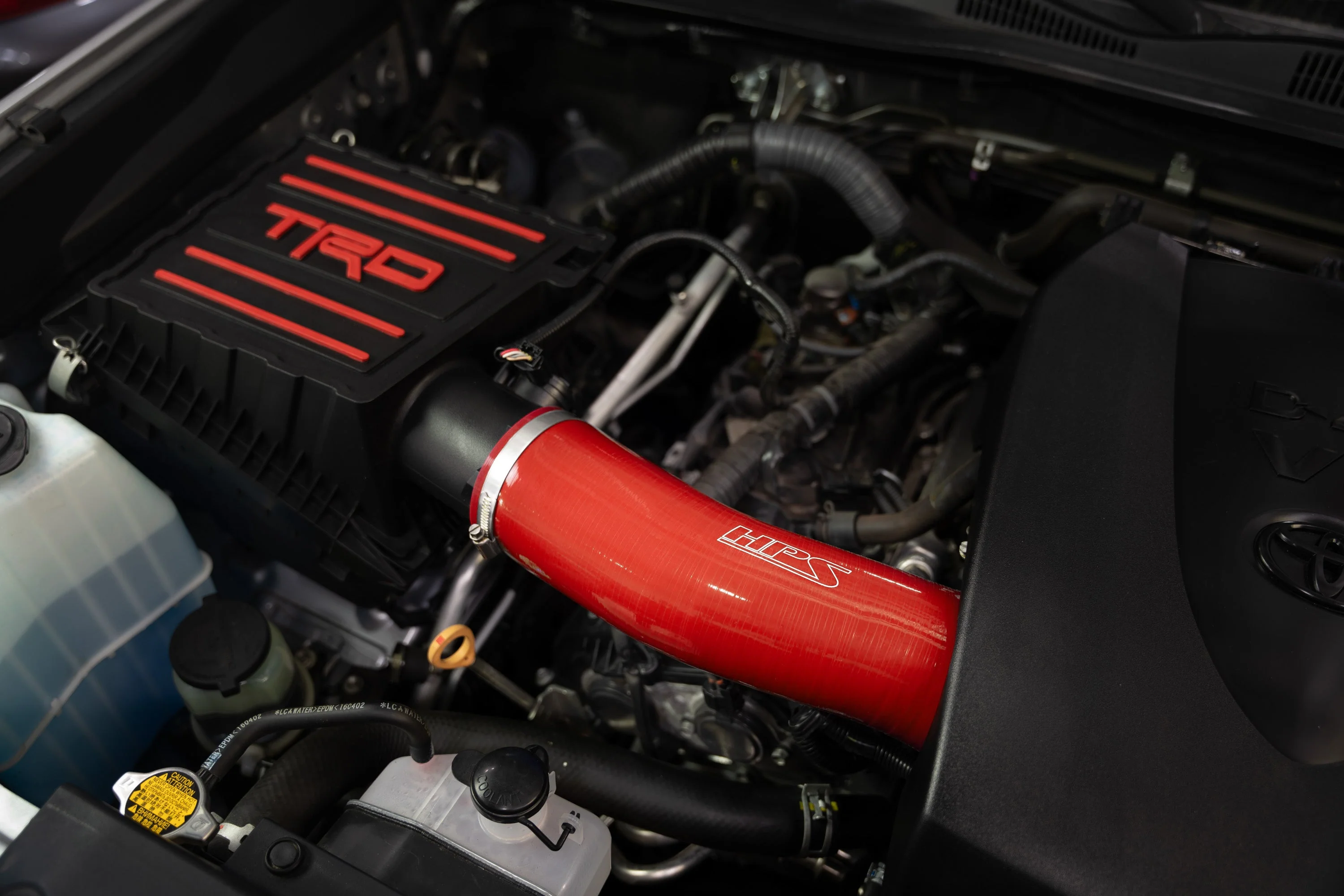 HPS 827-723R Toyota 2016-2022 Tacoma 3.5L V6-Silicone Air Intake - Image 2