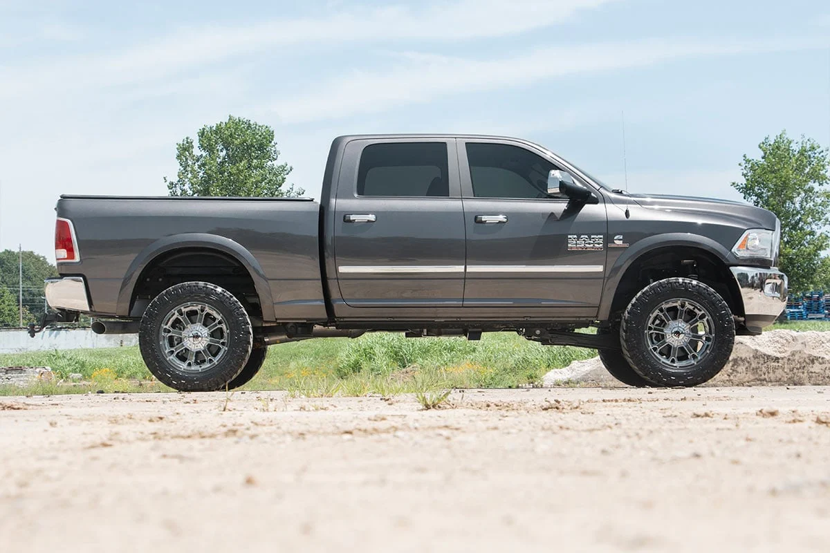 2.5 Inch Leveling Kit |N3 Struts | 2014-2022 RAM 2500 4WD | 2014-2022 | Rough Country | 30230 - Image 5