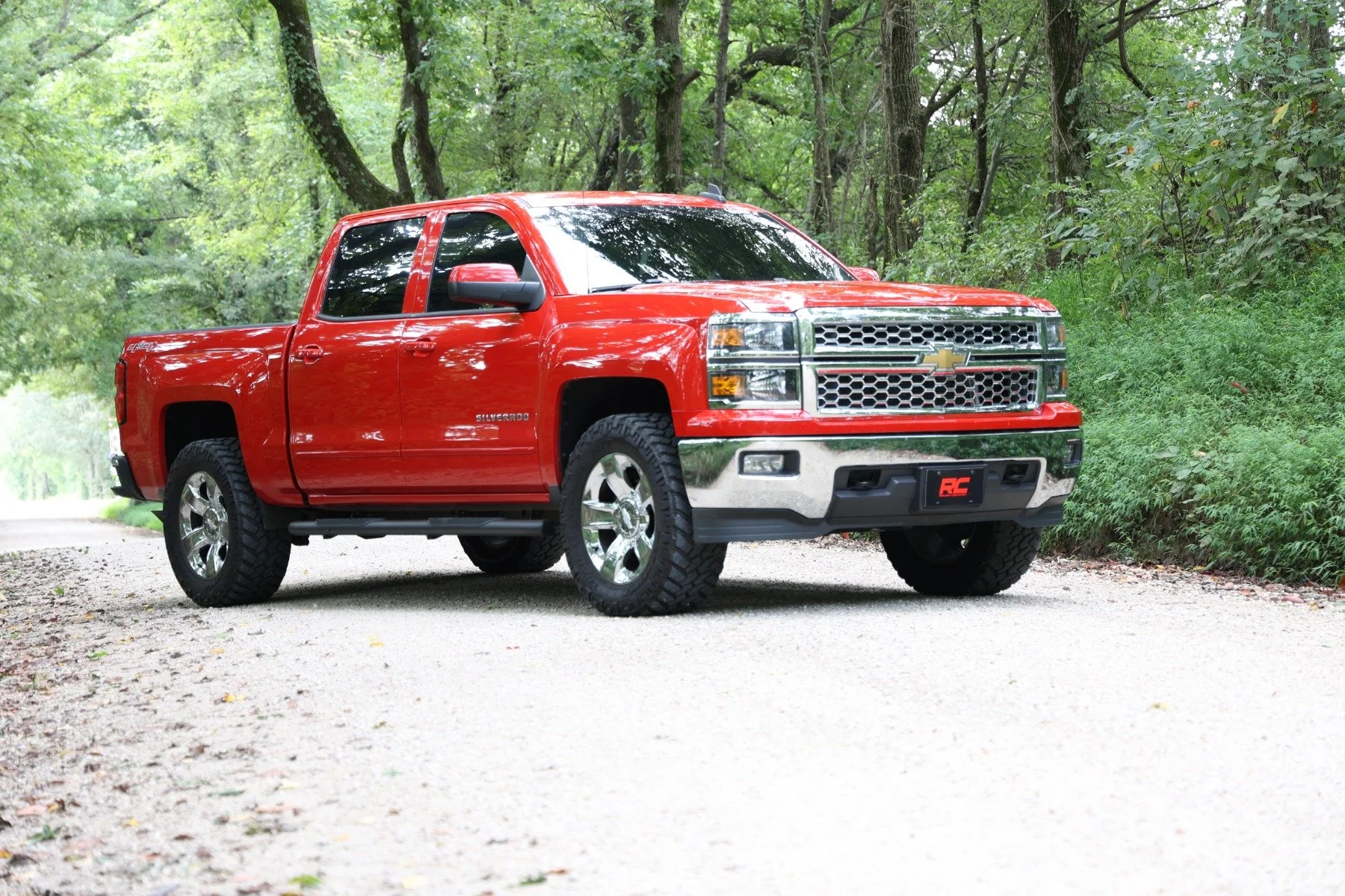 2 Inch Leveling Kit | Loaded Strut | Chevrolet Silverado/GMC Sierra 1500 | 2014-2018 | Rough Country | 501063 - Image 4