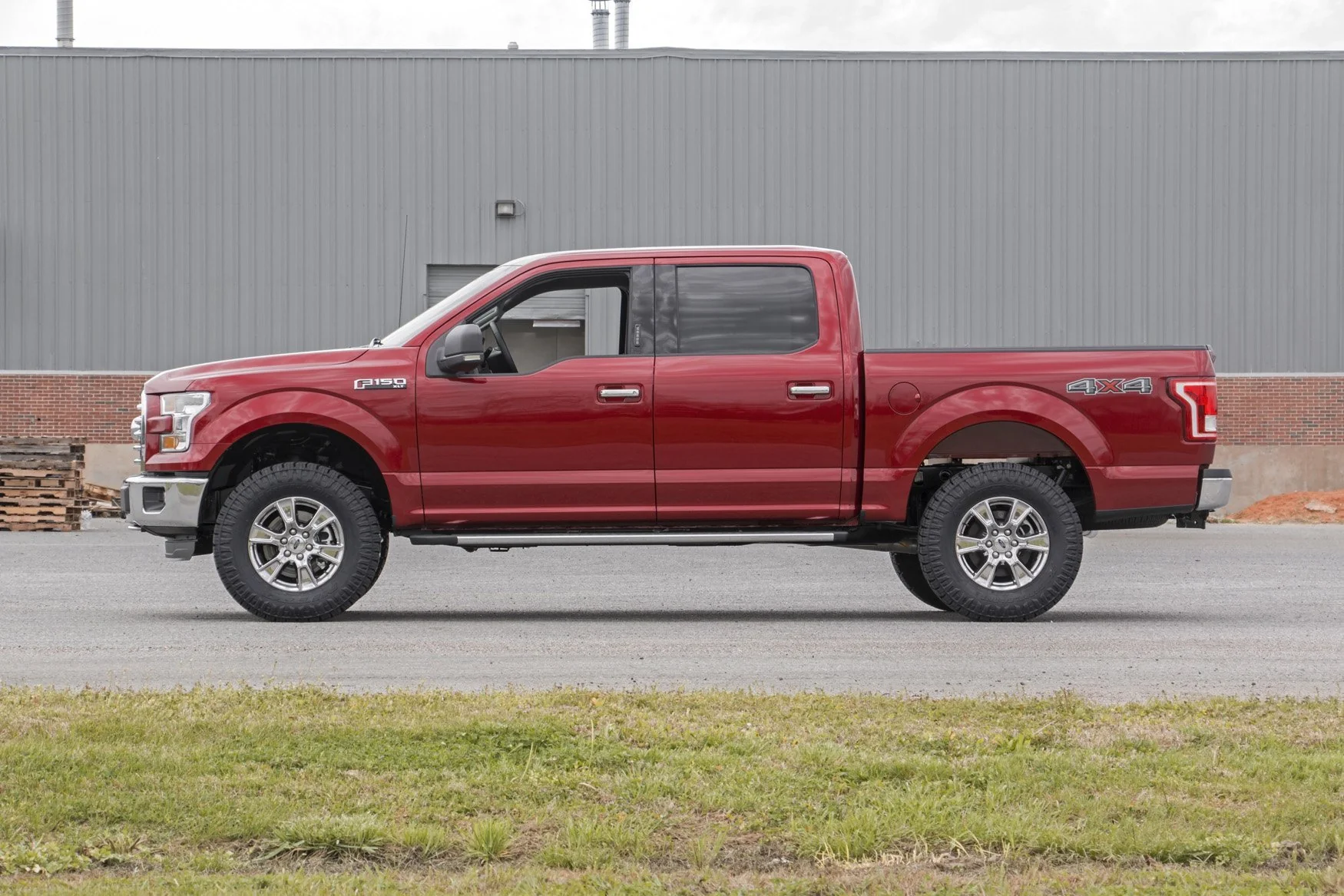 2 Inch Lift Kit | Vertex | Ford F-150 2WD/4WD | 2014-2020 | Rough Country | 56950 - Image 3