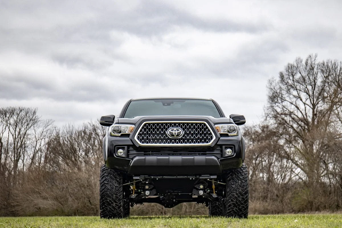6 Inch Lift Kit | N3 Struts | Toyota Tacoma 2WD/4WD | 2016-2022 | Rough Country | 75831 - Image 4