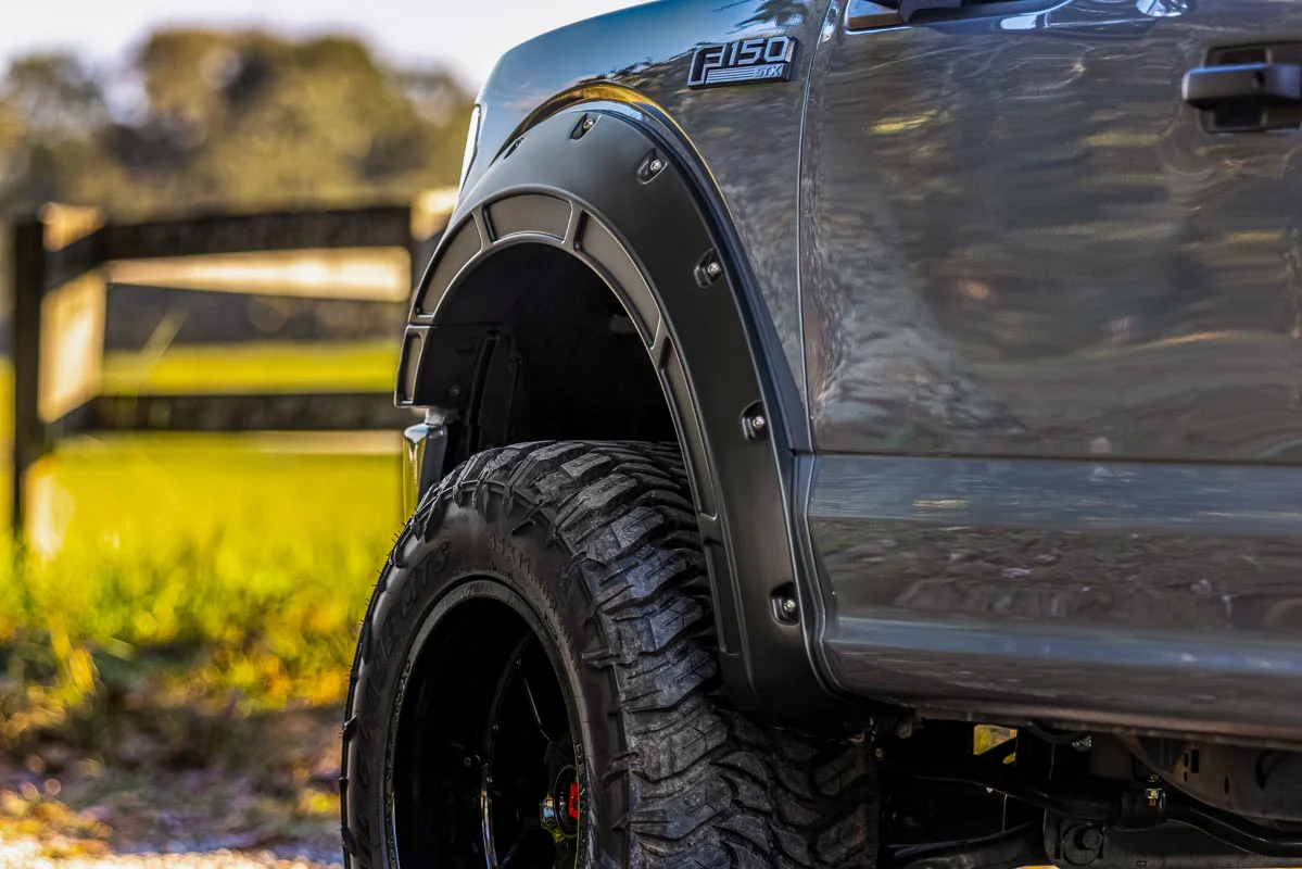 Defender Pocket Fender Flares | Ford F-150 2WD/4WD | 2015-2020 | Rough Country | A-F11811 - Image 4