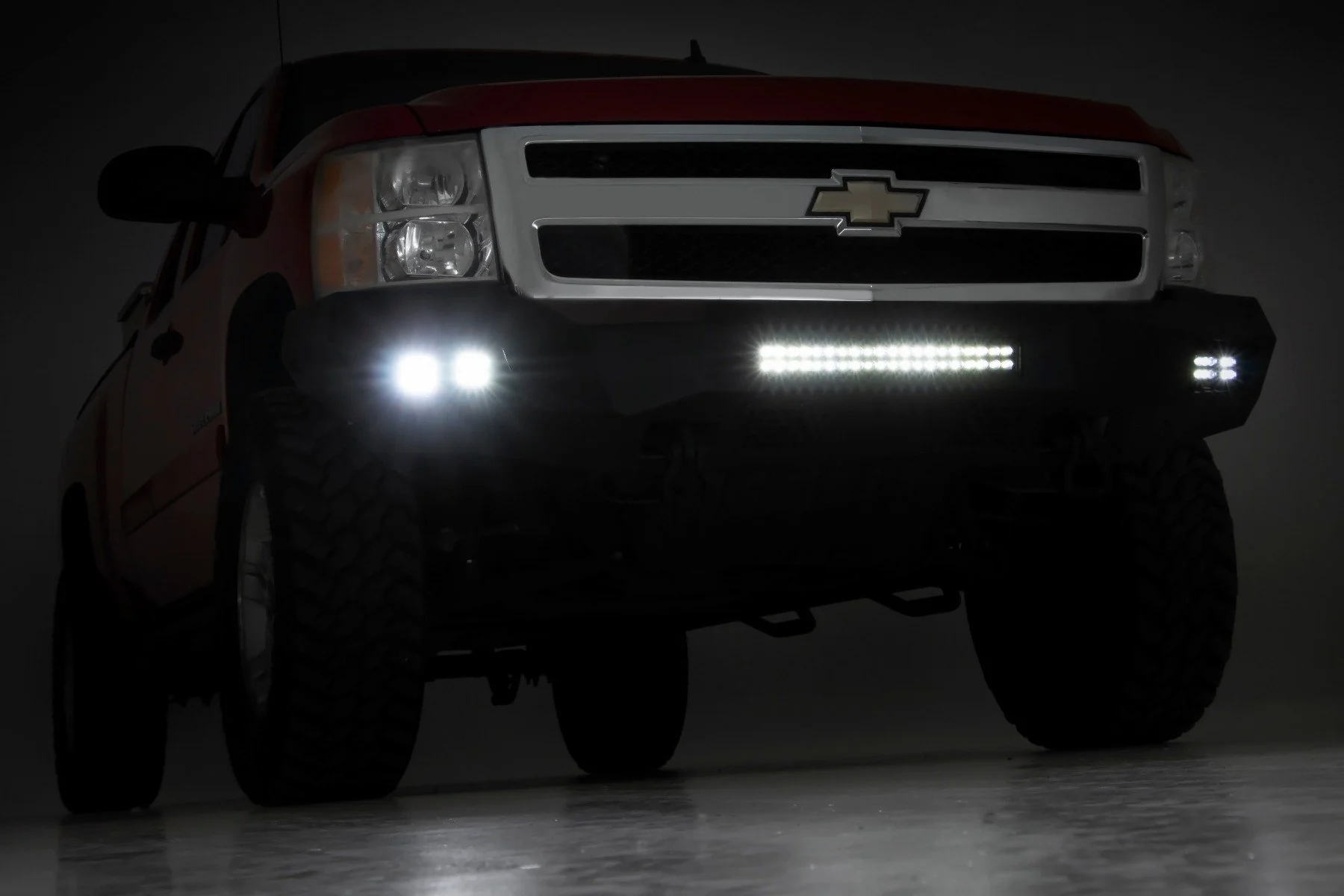 Front Bumper | Chevy Silverado 1500 2WD/4WD | 2007-2013 | Rough Country | 10769 - Image 4